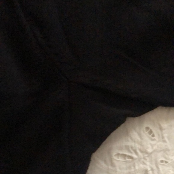 Bundle of 2 EUC long sleeve men’s sweaters - Picture 6 of 8